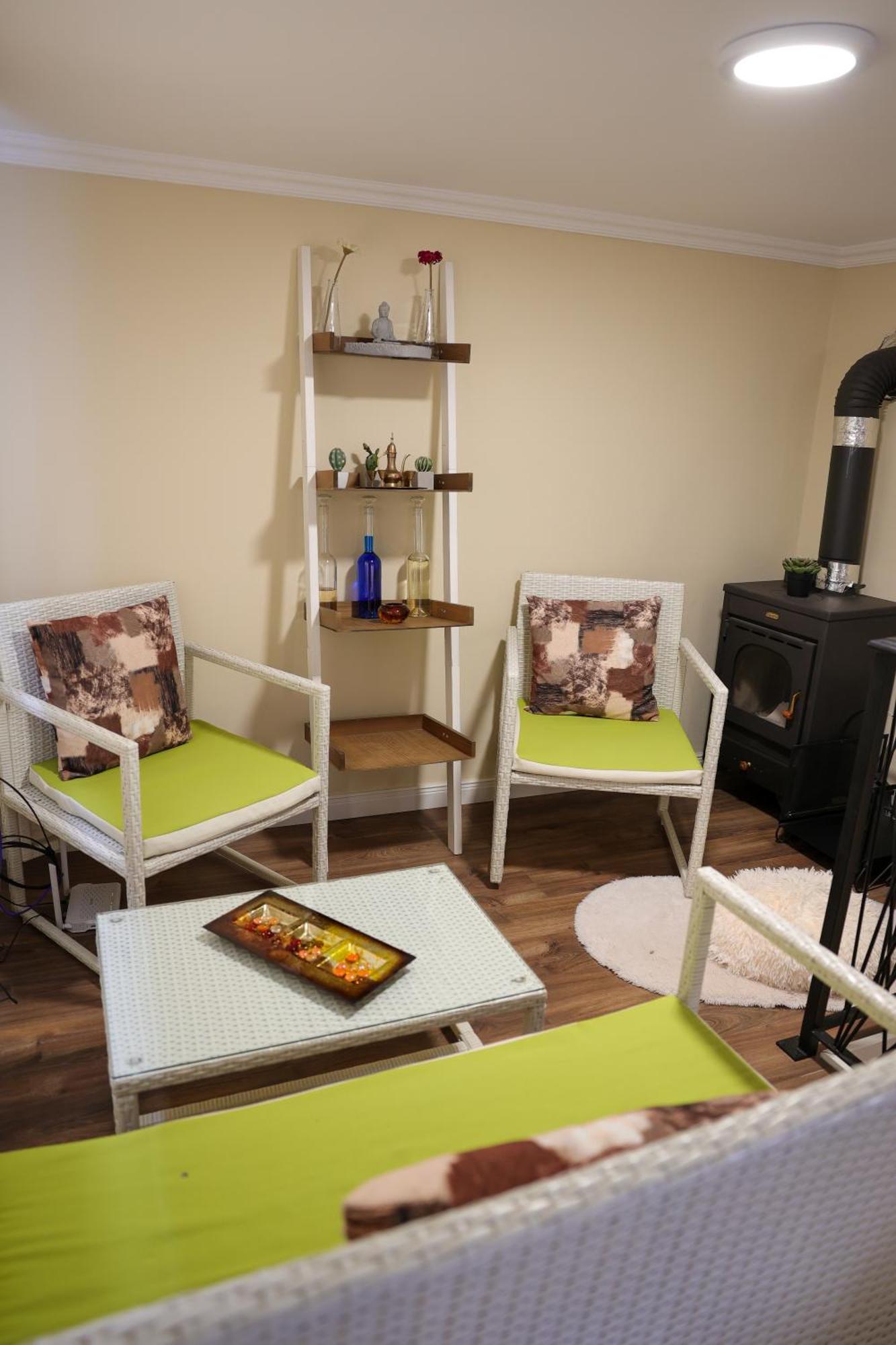 Alara Apartment Тирана Экстерьер фото
